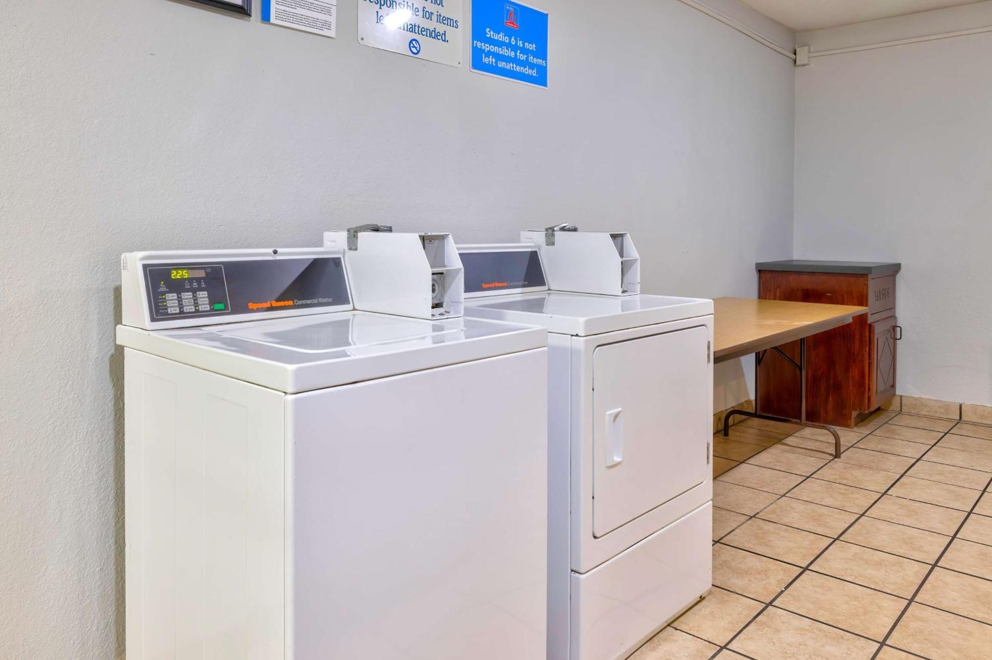Motel 6 Little Rock Ar South Eksteriør bilde